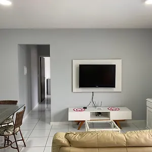 Edificio Orlando Bombinhas